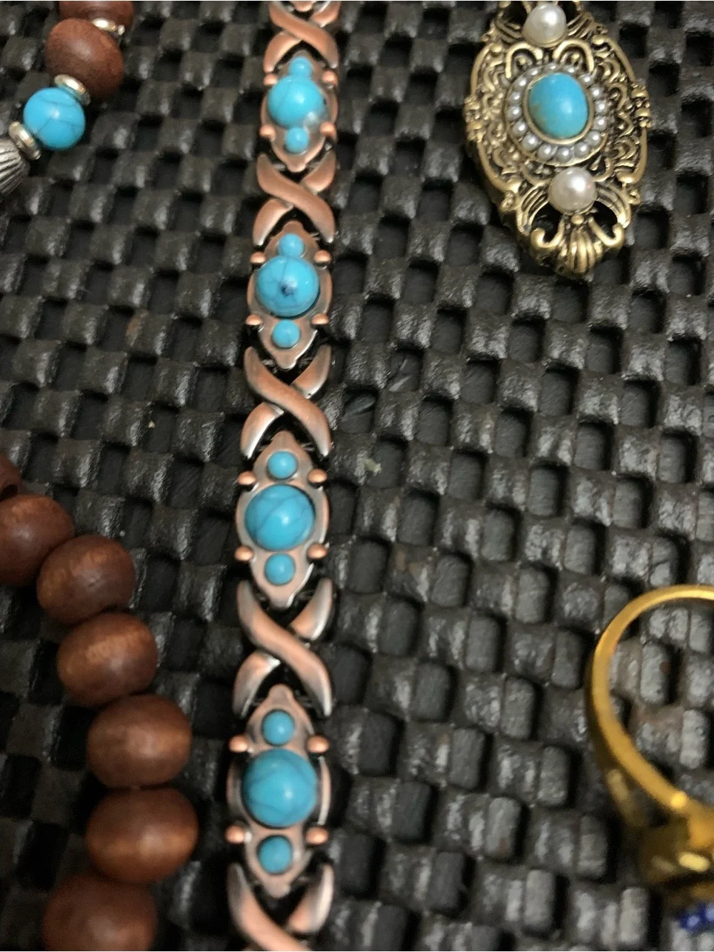 Turquoise Accent Wood Bead Bracelet & Jewelry Set - ALL NEW- BUNDLE!!!!